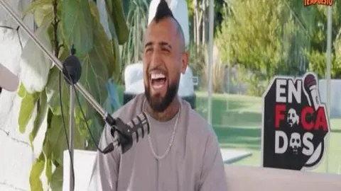 “那不勒斯7000万欧元售出K77，赛季四轮不胜跌落榜首，法甲新星闪耀登场引关注”